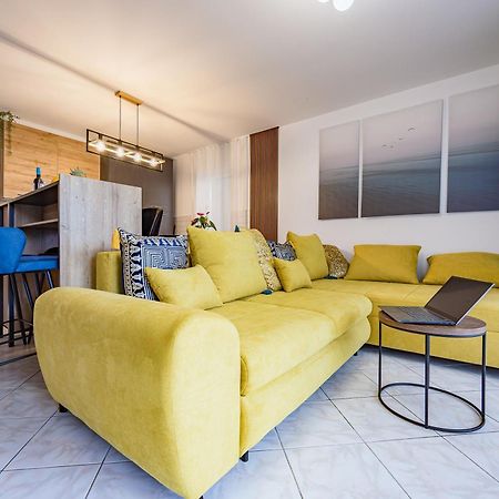 Romeo&Julia- Newly Refurbished Apartment Near Medulin โปแมร์ ภายนอก รูปภาพ