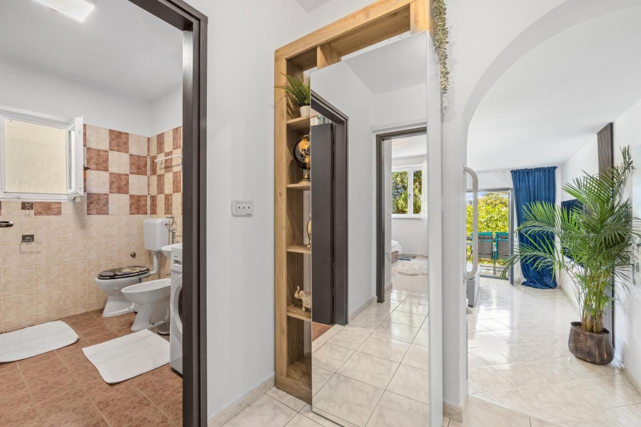 Romeo&Julia- Newly Refurbished Apartment Near Medulin โปแมร์ ภายนอก รูปภาพ