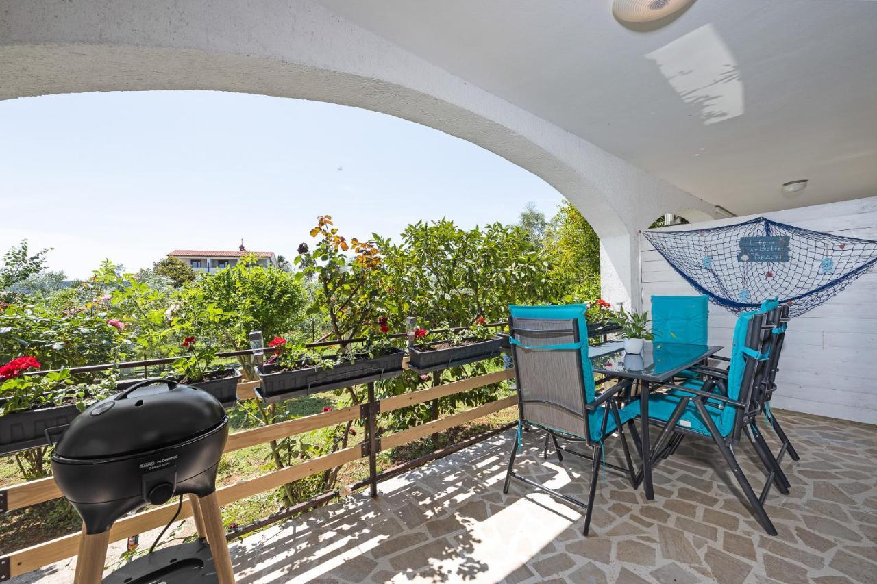 Romeo&Julia- Newly Refurbished Apartment Near Medulin โปแมร์ ภายนอก รูปภาพ